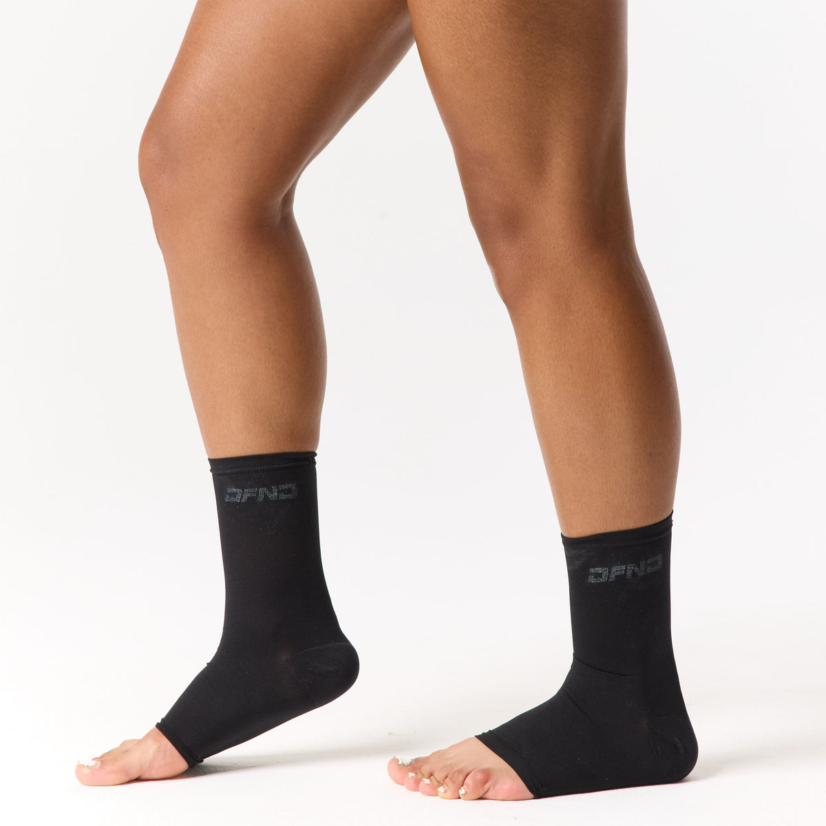 ACTIVE Ax COMPRESSION ANKLE SLEEVES