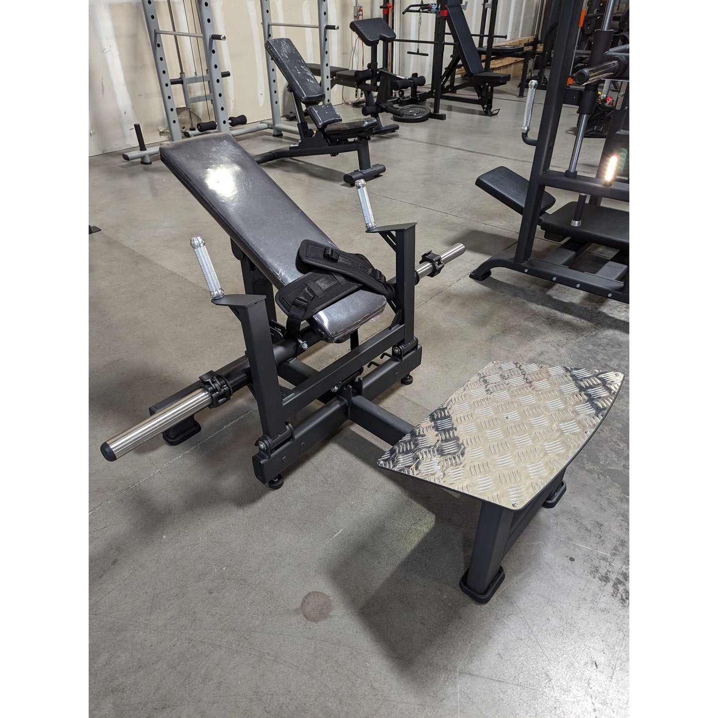 Plate Loaded Hip Thrust Glute Drive Machine (New)