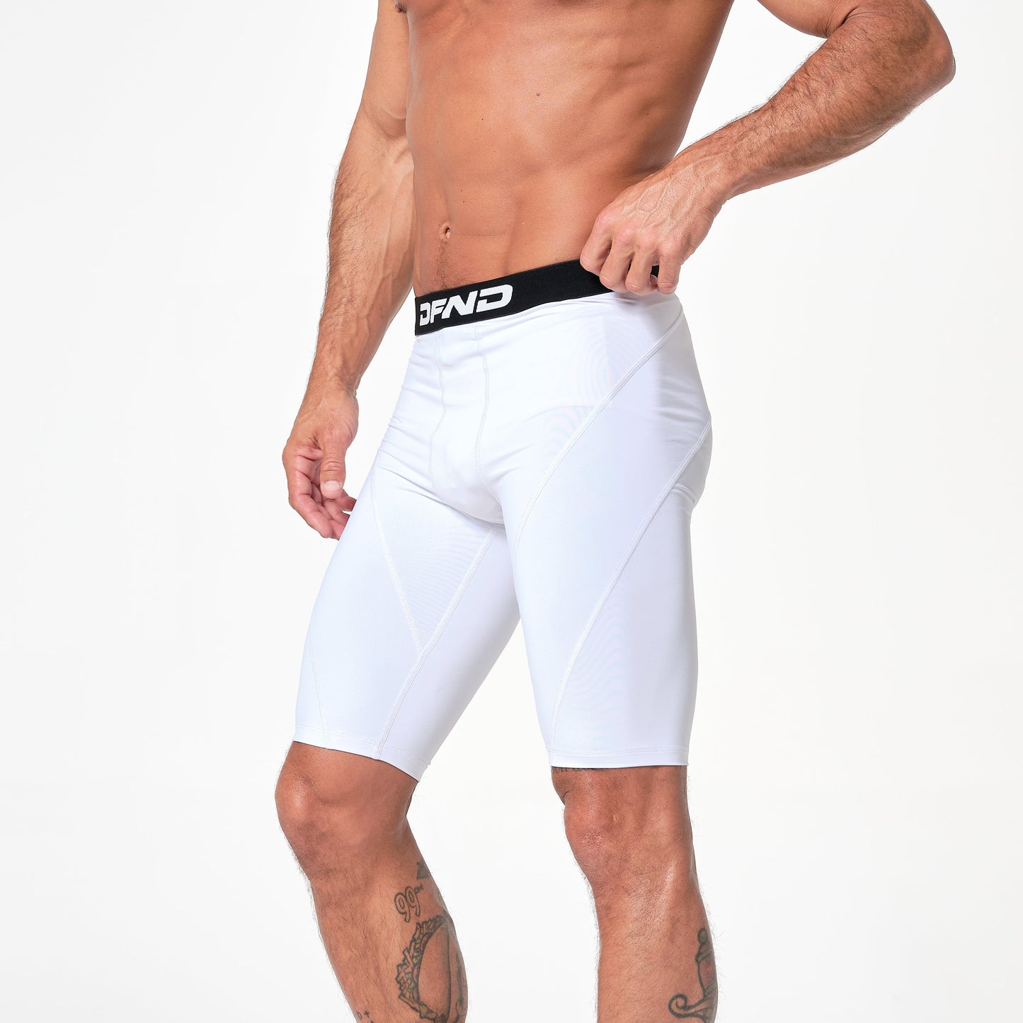 ACTIVE Ax COMPRESSION SHORTS