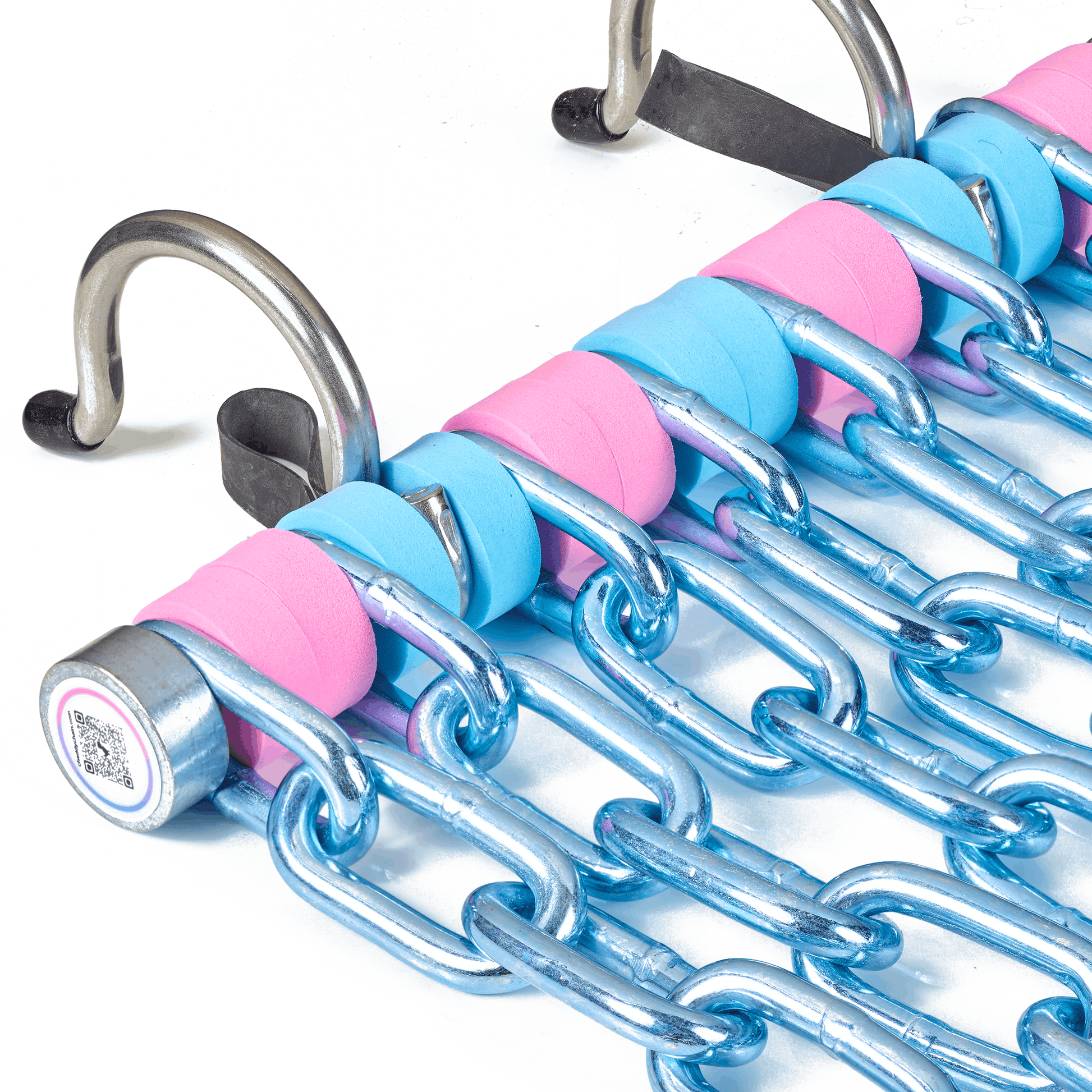 Close-up of Cheddy Chain Cotton Candy lacrosse shooting target showing galvanized steel chain links