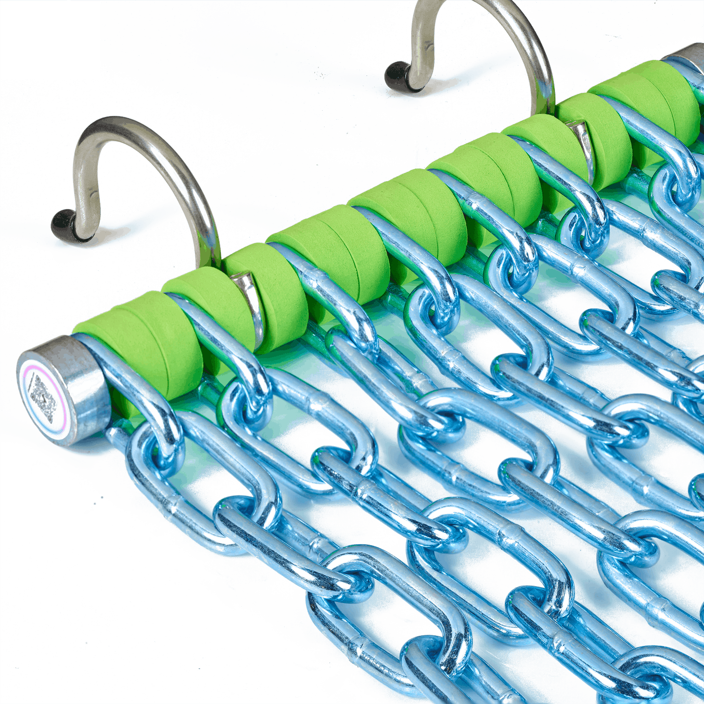 Close-up of Cheddy Chain Green lacrosse shooting target showing galvanized steel chain links