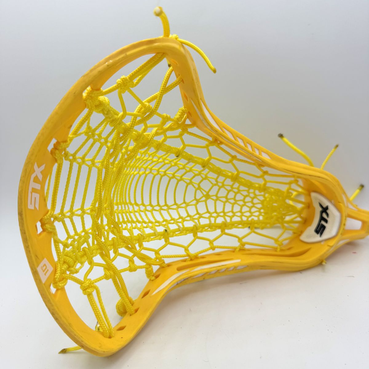 STX Crux 600 Valkyrie Runner Women's Lacrosse Head (Refurbished)